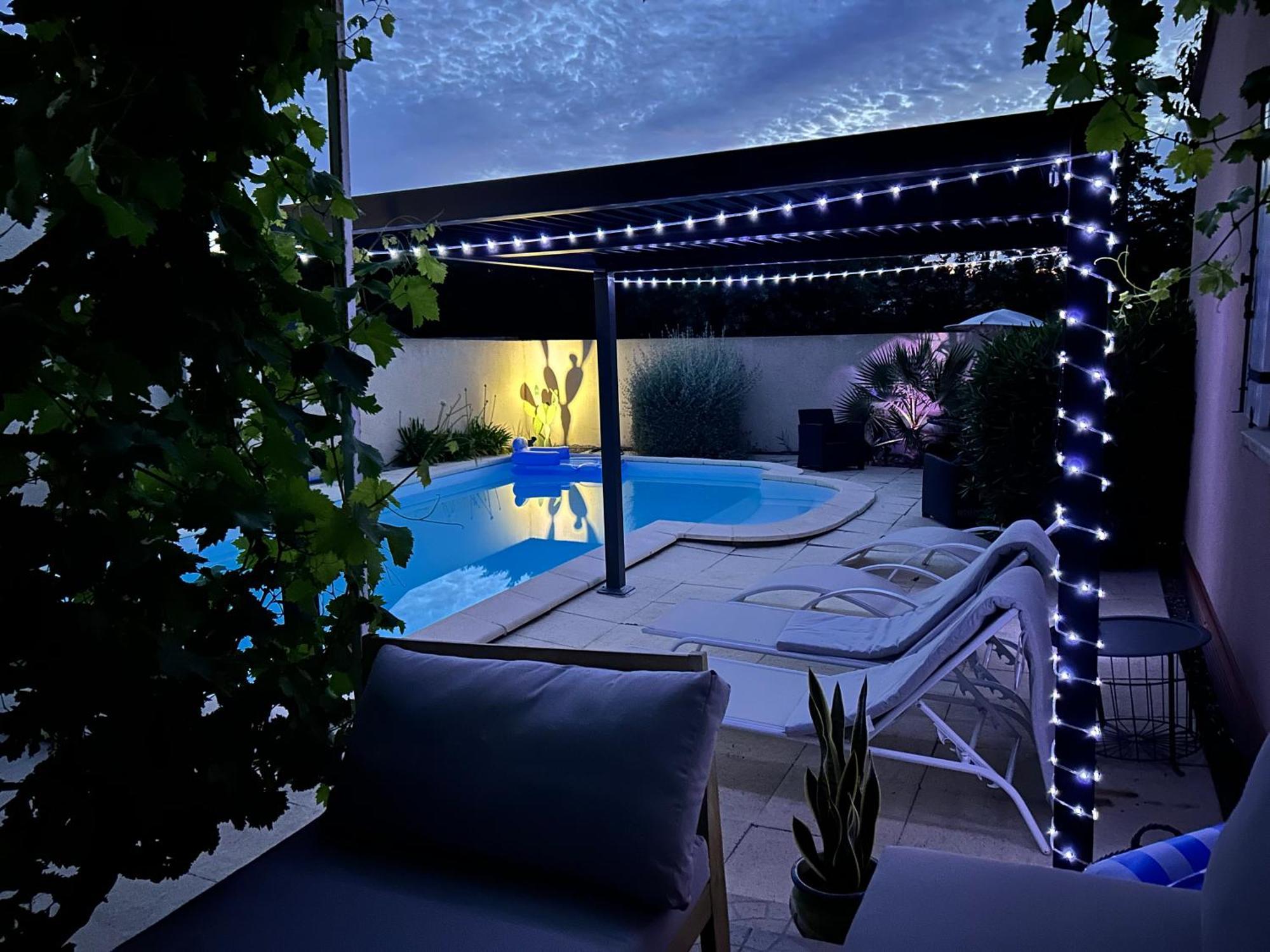 Villa Luberon 4 Etoiles Climatisee, Piscine Privee Au Calme L'Isle-sur-la-Sorgue Exterior photo